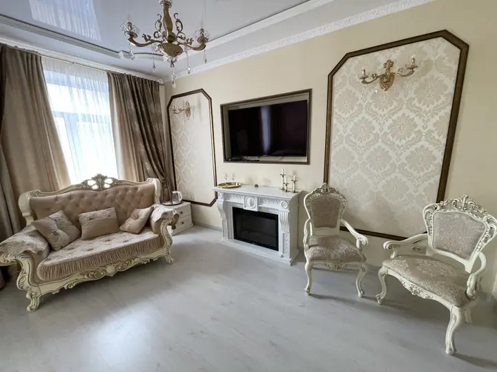 Бугуруслан: Отель Париж