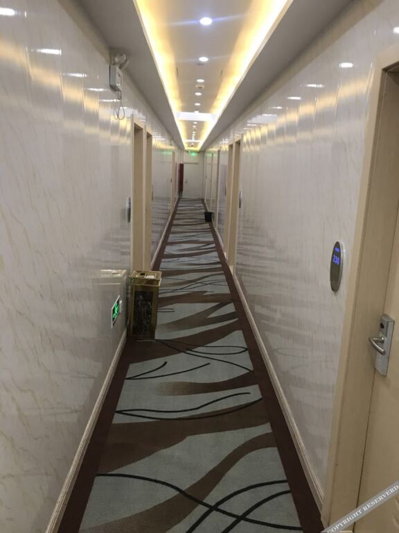Шанхай: Yijia Hotel