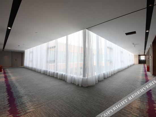 Ухань: Yu Feng Hotel (Wuhan Guanggu Three Roads Shop)