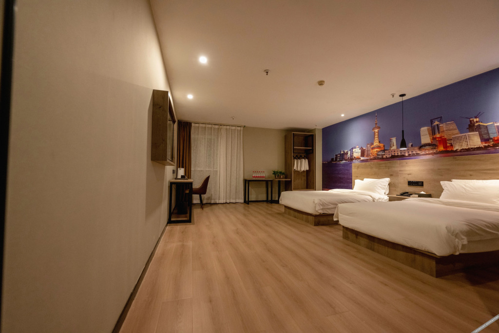 Лоян: Tuke China Light Residence Hotel (Luoyang Railway Station Yingtian Store)