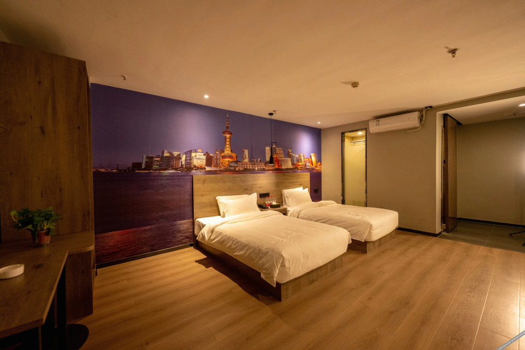 Лоян: Tuke China Light Residence Hotel (Luoyang Railway Station Yingtian Store)