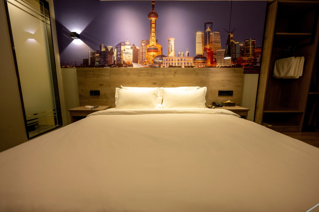 Лоян: Tuke China Light Residence Hotel (Luoyang Railway Station Yingtian Store)