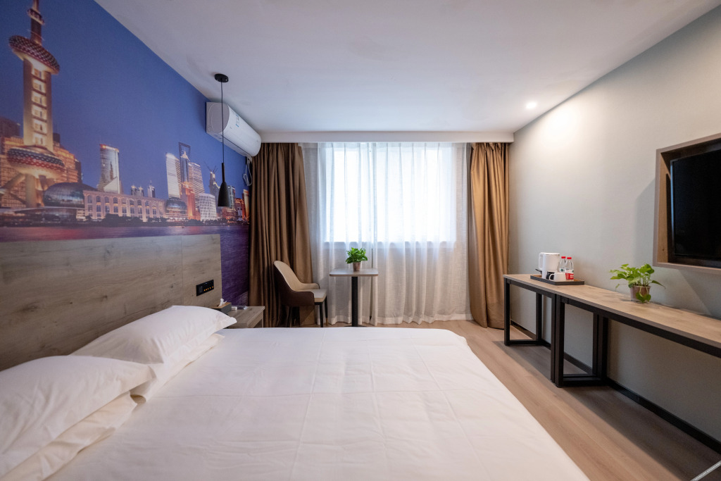Лоян: Tuke China Light Residence Hotel (Luoyang Railway Station Yingtian Store)