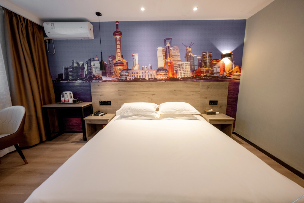 Лоян: Tuke China Light Residence Hotel (Luoyang Railway Station Yingtian Store)