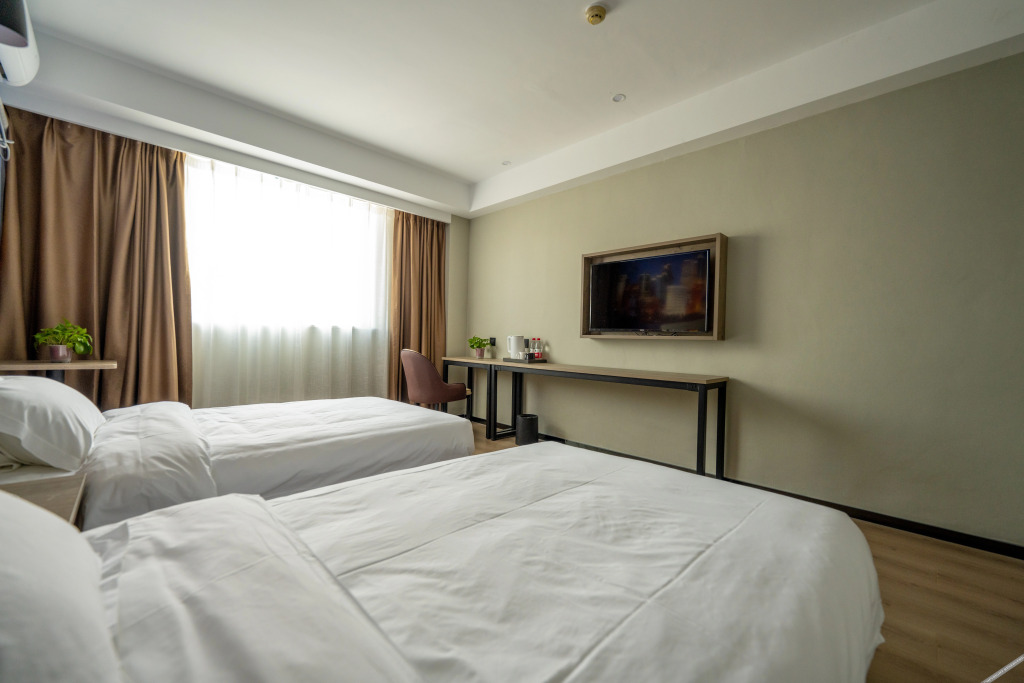 Лоян: Tuke China Light Residence Hotel (Luoyang Railway Station Yingtian Store)