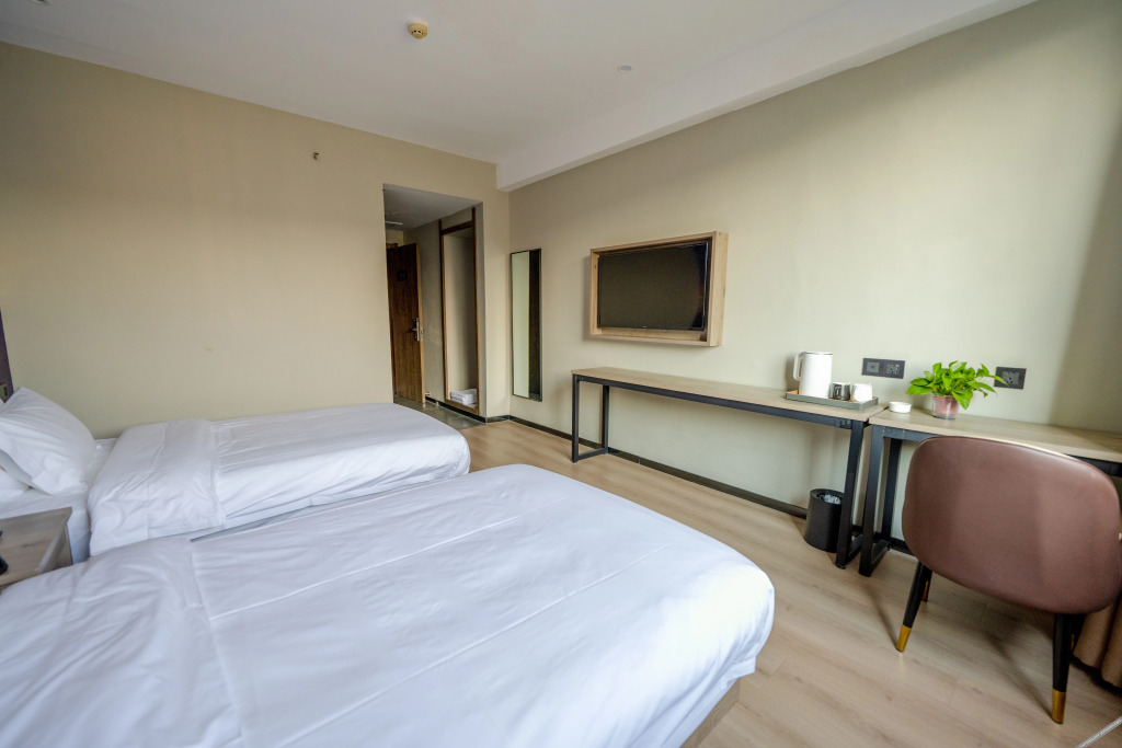 Лоян: Tuke China Light Residence Hotel (Luoyang Railway Station Yingtian Store)
