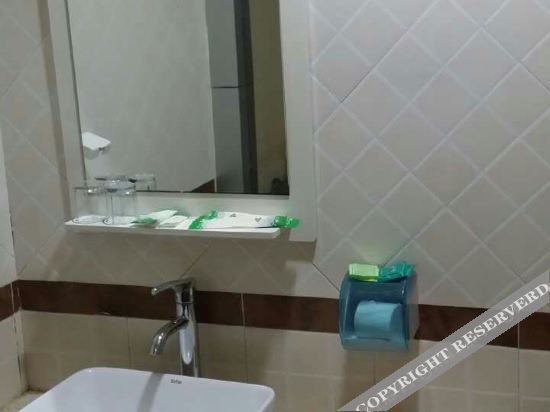 Дэян: 罗江晶凯酒店
