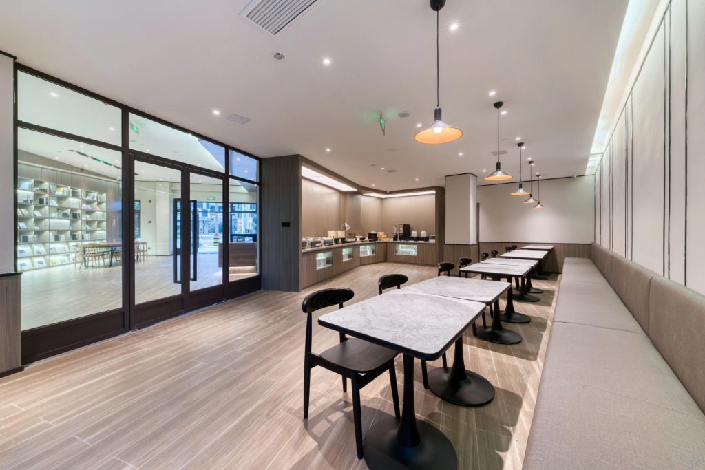 Чжоушань: Hanting Hotel (Zhoushan Baiquan store)