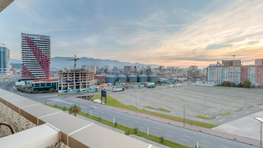 Батуми: Batumi Studio 1