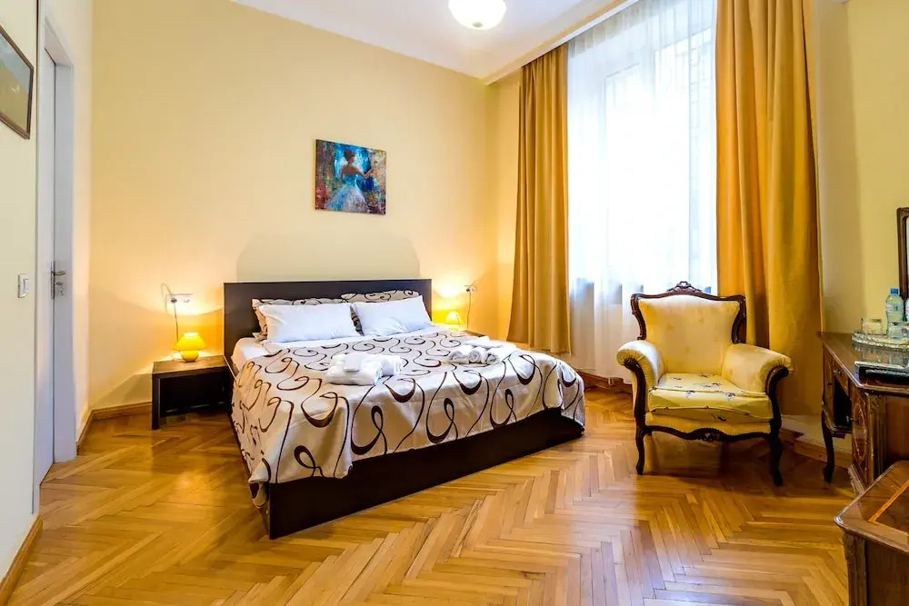 Тбилиси: V Park Hotel