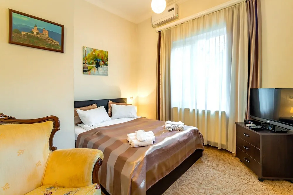 Тбилиси: V Park Hotel
