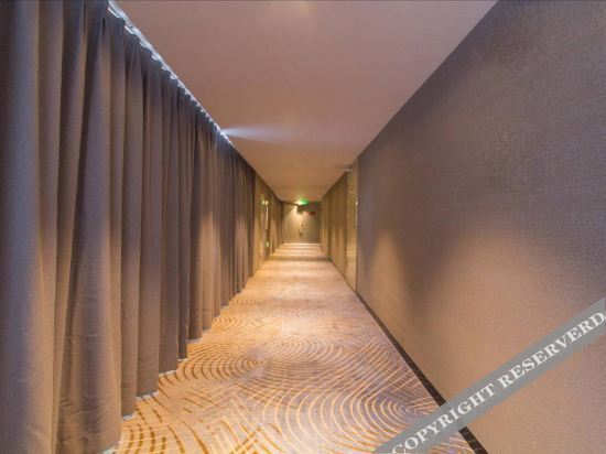 Чанша: Yishang Hotel(Changsha Wuyi Square Railway Station Subway Station Store)