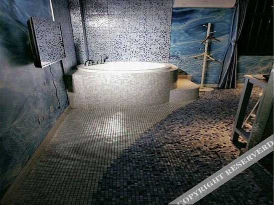 Куньмин: Kunming Mingge Theme Hotel