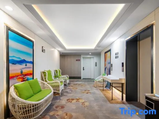 Чжэнчжоу: One Yearn Hotel (Zhengzhou CBD Convention and Exhibition Center)