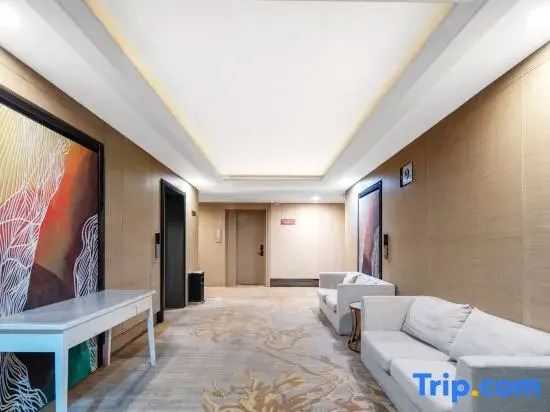 Чжэнчжоу: One Yearn Hotel (Zhengzhou CBD Convention and Exhibition Center)