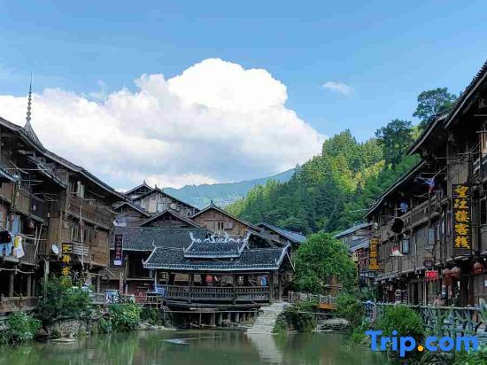 Чжаосин: Xiangfengge Inn