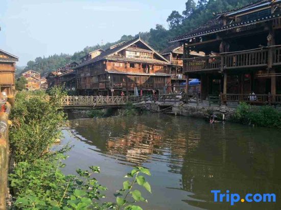 Чжаосин: Xiangfengge Inn