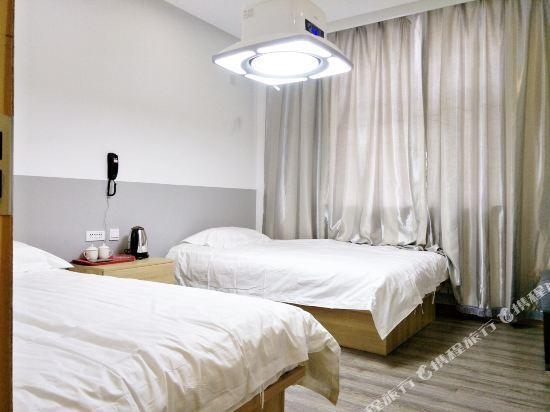 Хулун-Буир: Renhe Home Hotel