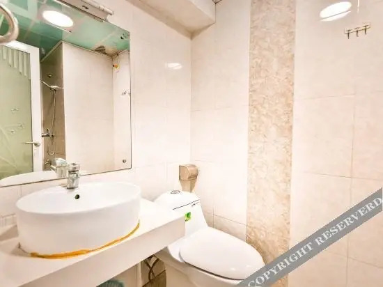 Наньнин: Chenxi Apartment Hotel