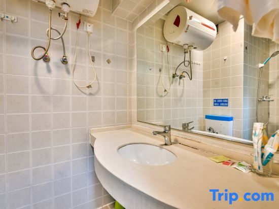 Наньнин: Chenxi Apartment Hotel