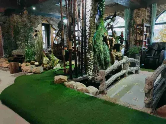 Шаогуань: Guiran Inn