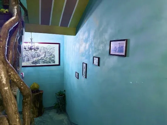 Шаогуань: Guiran Inn
