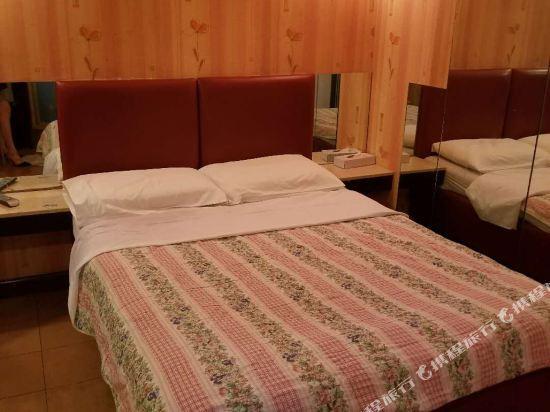 Гонконг: Honey Moon Guest House