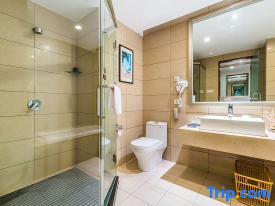 Янгиианг: Luozhou Haiji Hotel (Yangjiang Hailing Island Dajiaowan)