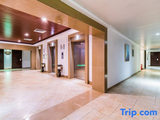 Янгиианг: Luozhou Haiji Hotel (Yangjiang Hailing Island Dajiaowan)