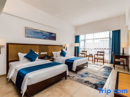 Янгиианг: Luozhou Haiji Hotel (Yangjiang Hailing Island Dajiaowan)