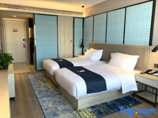 Суцянь: Echarm Hotel (Sihong Wutaishan Bridge)