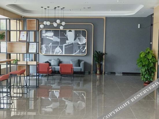 Цзиньюань: Thank Inn Chain Hotel (Fogang Tangsheng Avenue)