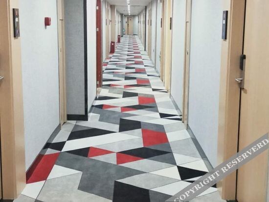 Цзиньюань: Thank Inn Chain Hotel (Fogang Tangsheng Avenue)
