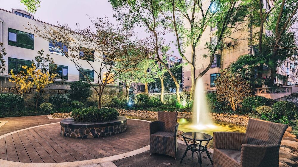 Ухань: Wuhan Tianhe Airport Outlets Atour Hotel