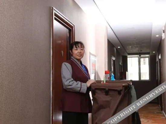 Hohhot Yuquan Yiju Hotel — фото 5