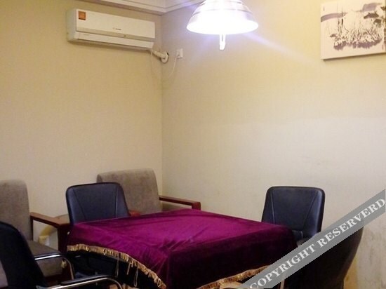 Уху: Chengpin Business Hotel