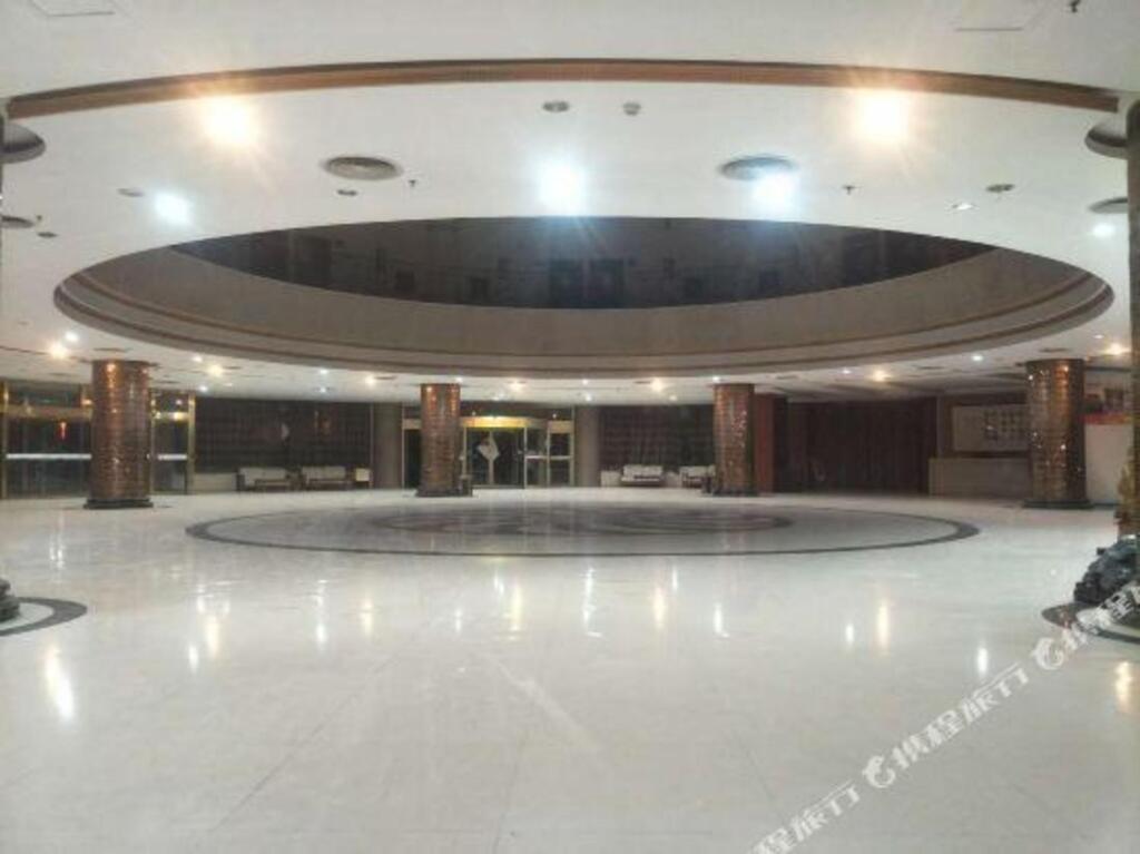 Yuncheng Qixing Huayu Hotel — фото 4