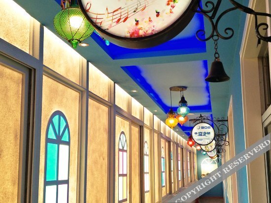 carousel image 5