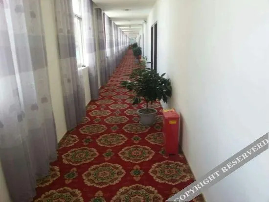 Недун: Shannan Lijing Express Hotel