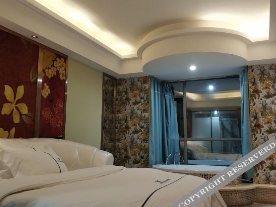 Шаоян: Xiaocheng Da'ai Theme Hotel