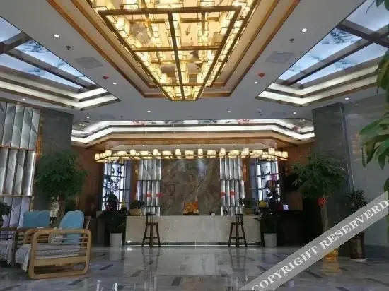 Чанша: Changsha Yingfeng Hotel (Shisi Hospital Binshui New Town)