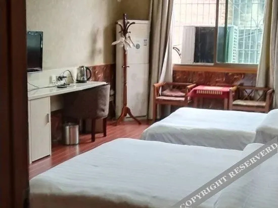 Шаоян: Funing Jindu Hotel