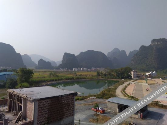 Цзиньюань: 清远岭下乡村民宿