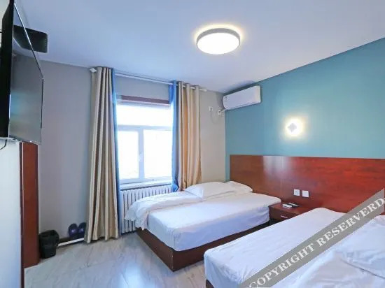 Карамай: Karamayitian Road Yunju Hotel