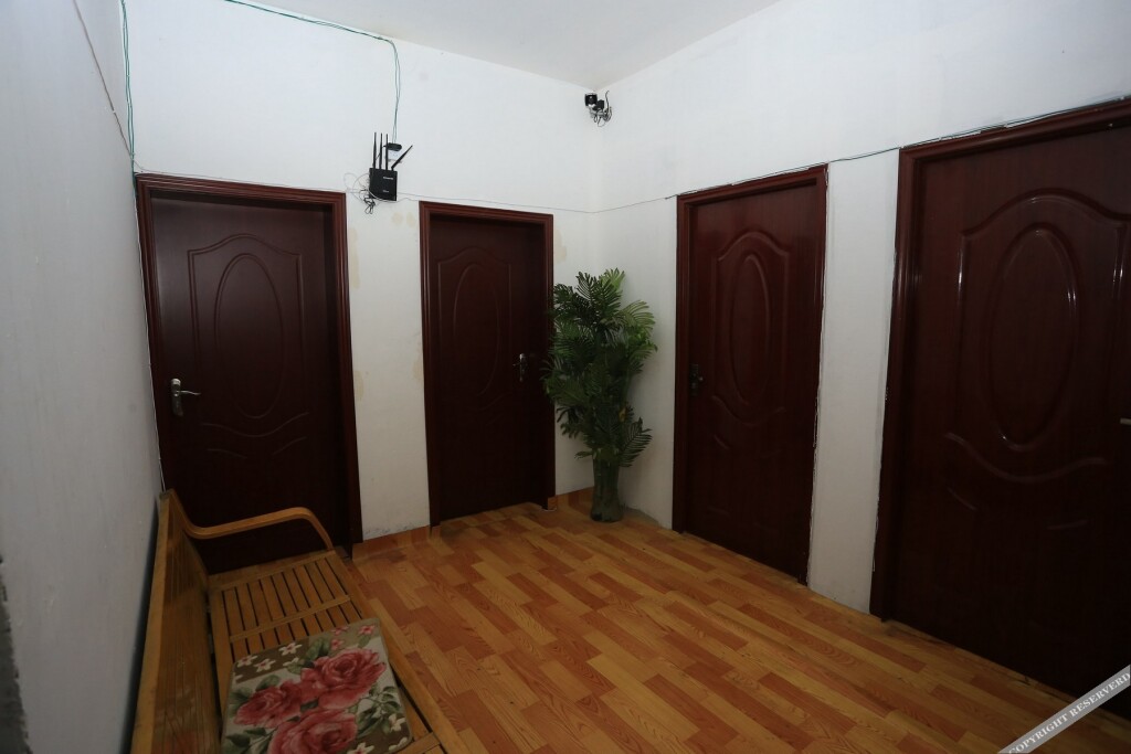 Чунцин: Chongqing Tiantianhongshor Rent Apartment