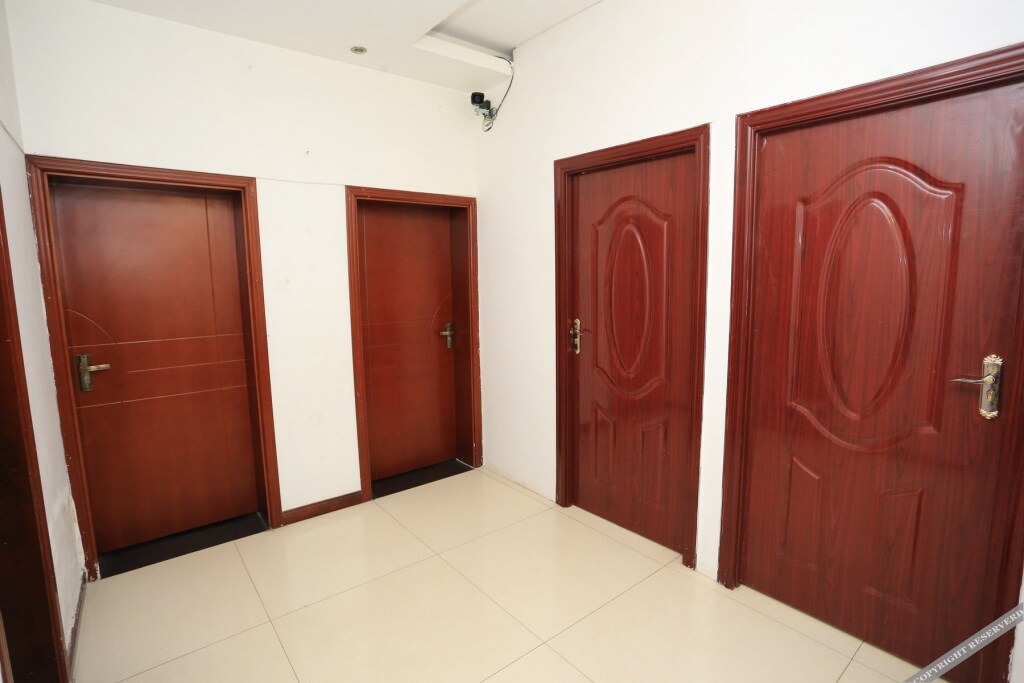 Чунцин: Chongqing Tiantianhongshor Rent Apartment