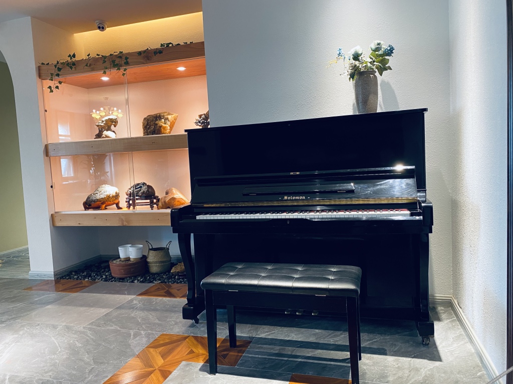 Хуаншань: 花筑·黄山唯安雅居民宿(高铁北站店)