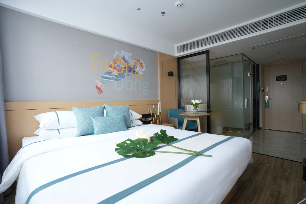 Хойчжоу: City Comfort Inn Huizhou College Ganghui Jinshan Lake