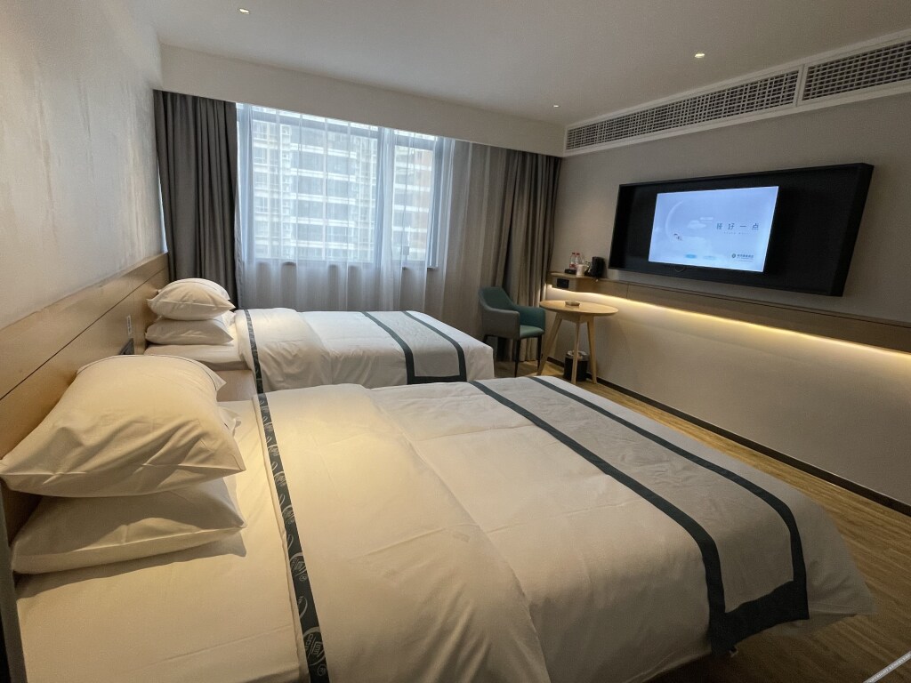Хойчжоу: City Comfort Inn Huizhou College Ganghui Jinshan Lake