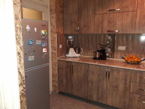 Батуми: Avto House